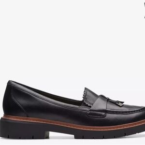 Clarks Black Leather Tassel Loafer with Brown Trim